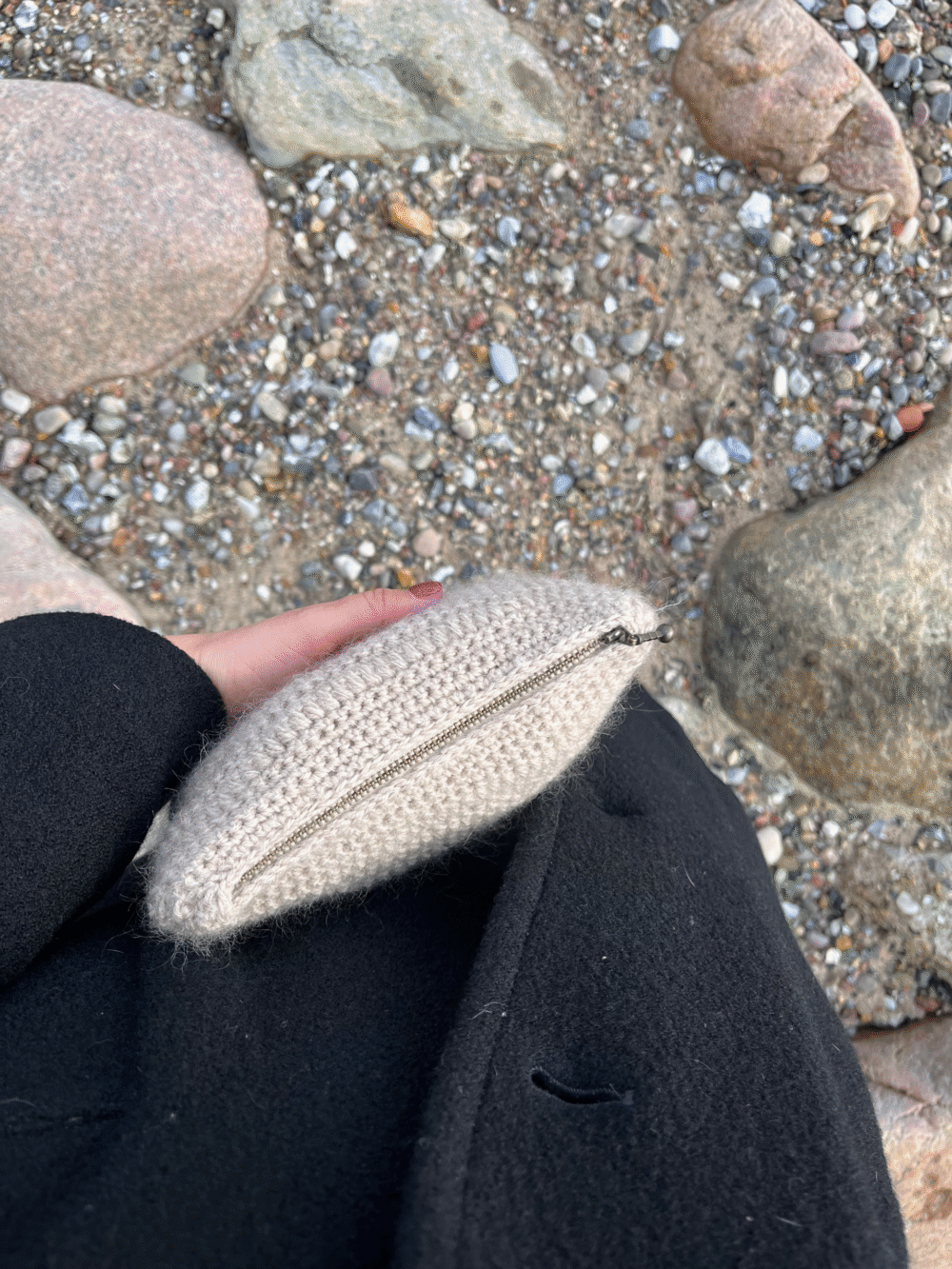 Cone Clutch Crochet Pattern - Image 5